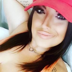 Meet your Posher, Sandy